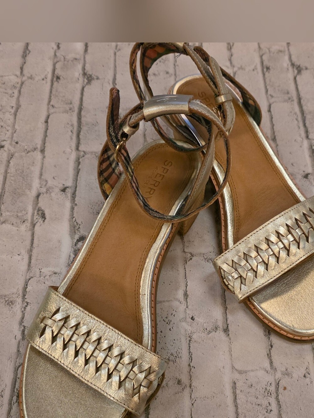 Sperry Platinum Seaport City Sandal Size 8